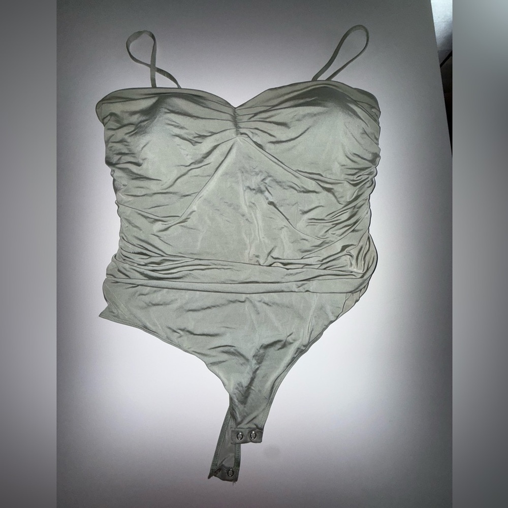Express body contour bodysuit size XL